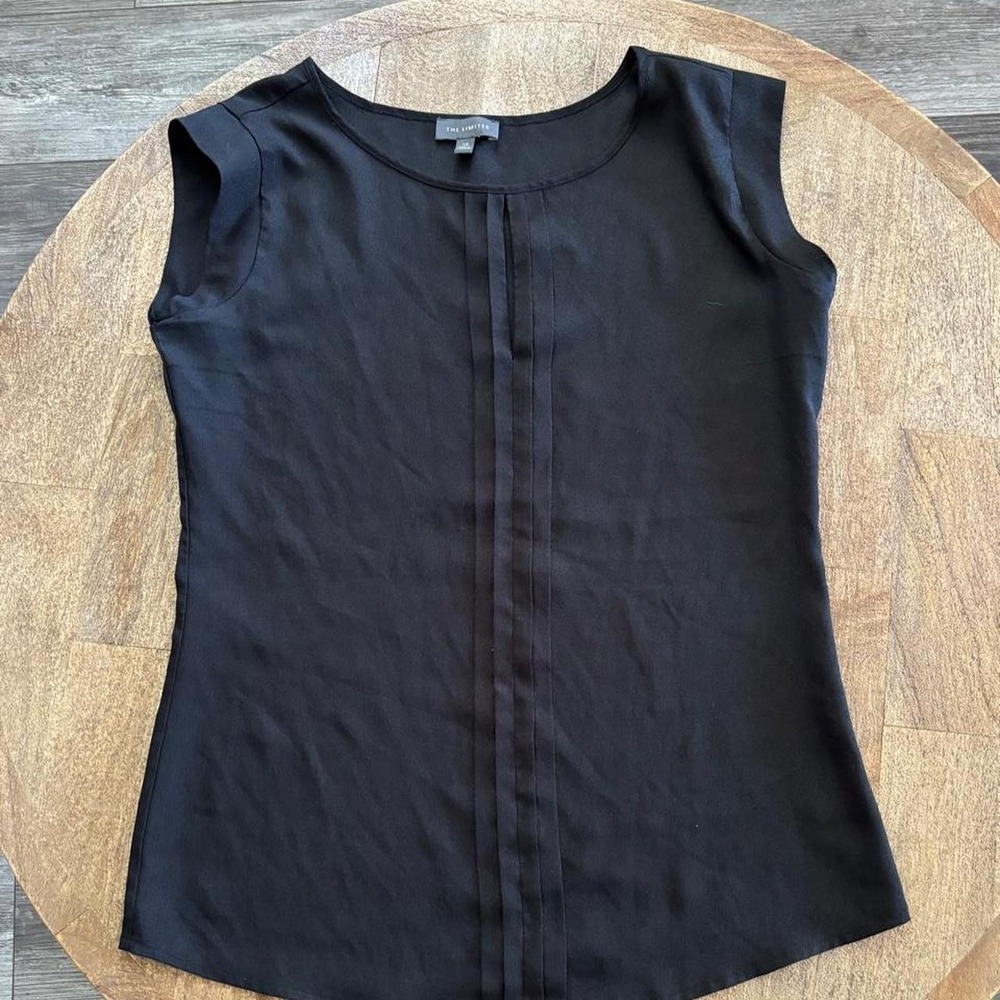 The Limited Black Sleeveless Blouse